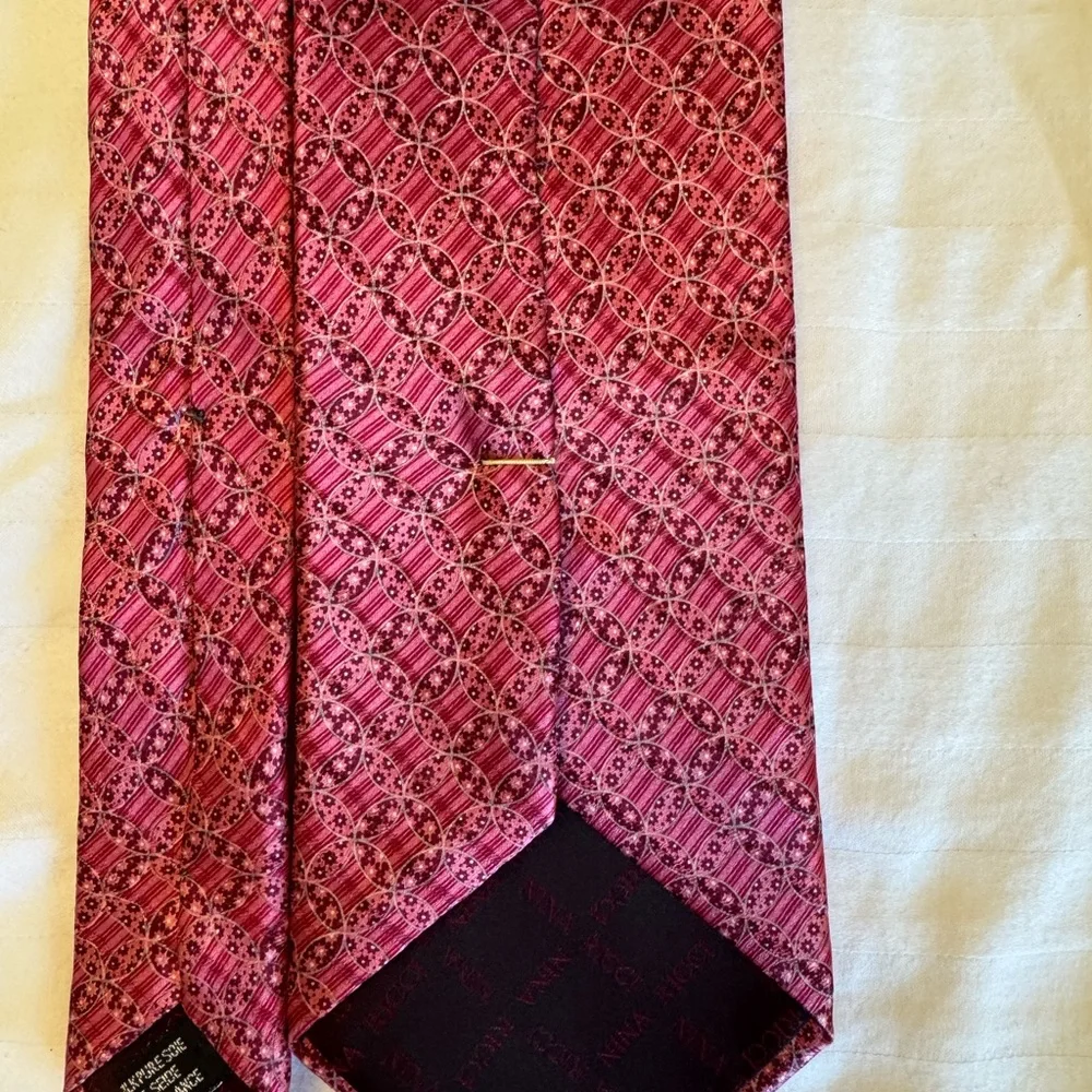 Nina Ricci Red Patterned Silk Tie